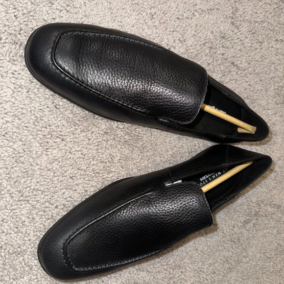 BLOOMINGDALES THE MENS STORE  FLAT LAST PUSH DOWN PLAIN
